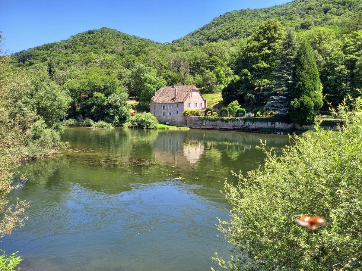 moulin de la chevanne Laissey Extérieur photo