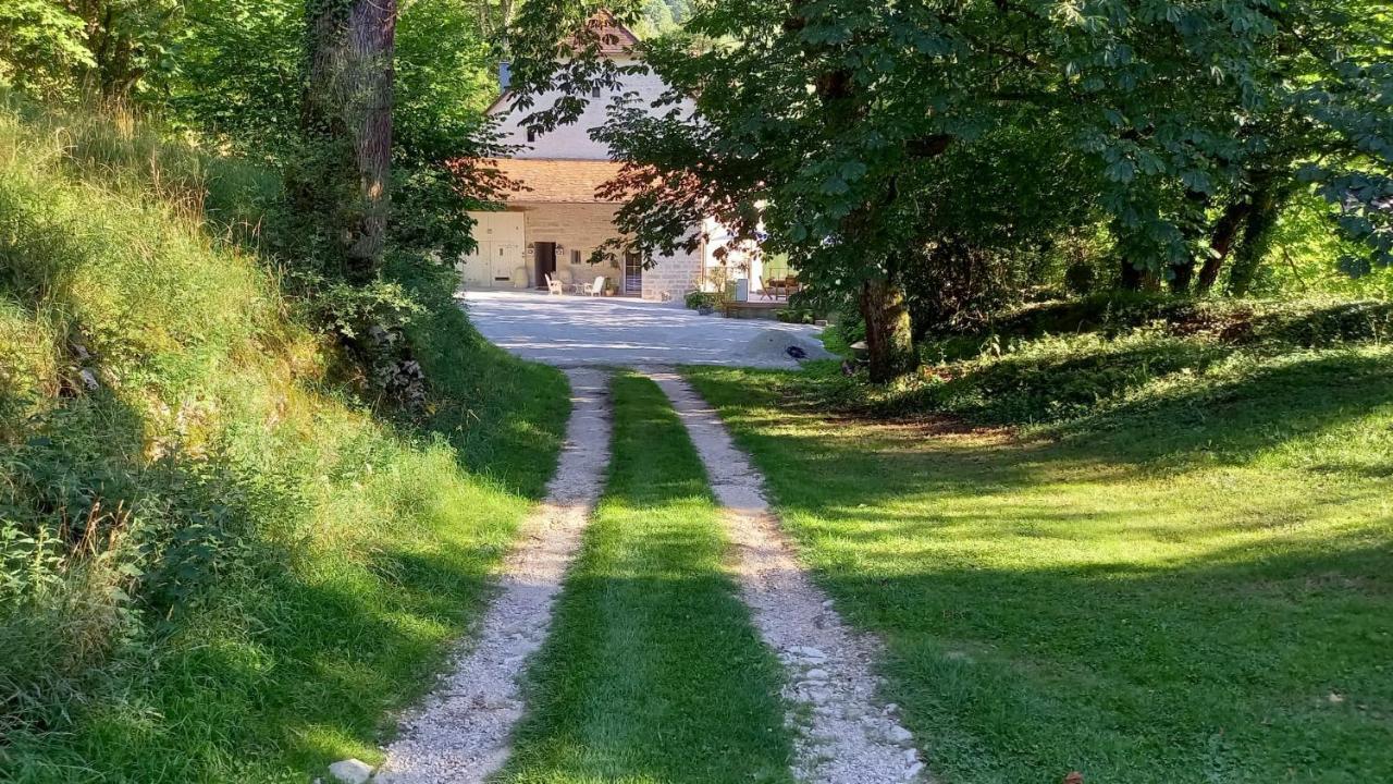 moulin de la chevanne Laissey Extérieur photo